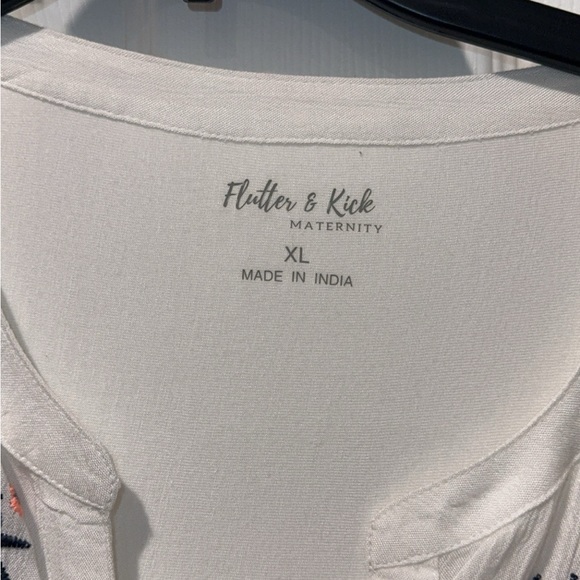 NWT Maternity Flutter & Kick XL Blouse - Picture 3 of 3